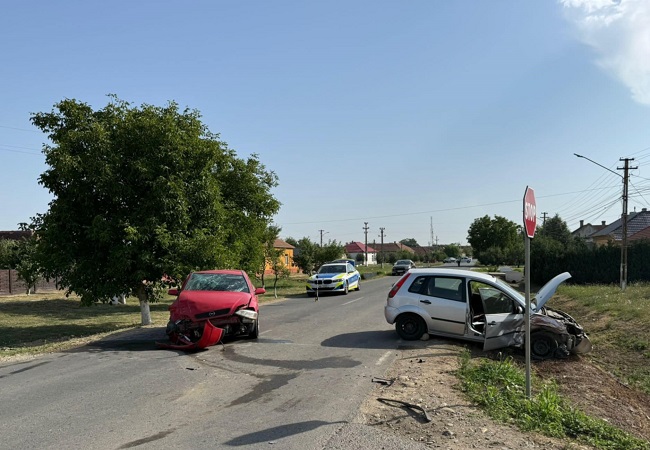 Accident cu trei victime în Timiș 1 Accident cu trei victime în Timiș