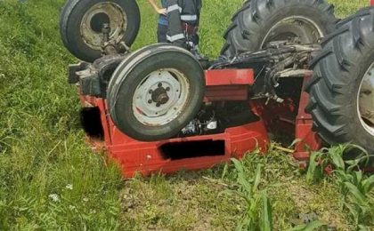 accident tractor 5