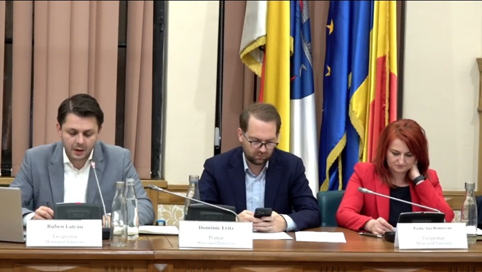 Dublă înfrângere pentru administrația USR: consilierii locali au respins proiectul de majorare a taxelor și impozitelor la Timișoara și se pregătește referendum de demitere a primarului