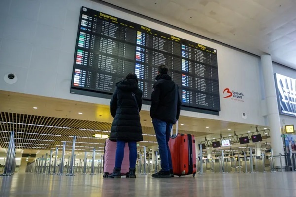 Aeroportul din Bruxelles anunță anularea tuturor zborurilor de plecare pe 26 noiembrie din cauza unei greve naționale