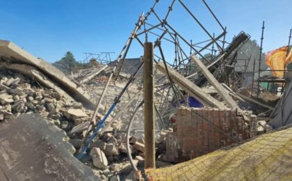 Africa de Sud: Clădire prăbușită, mai mulţi morți, zeci de dispăruți (video)