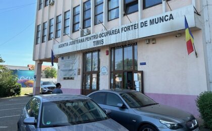 Oameni daţi afară în valuri! Timișoara pierde sute de locuri de muncă, în timp ce primarul se laudă cu investiții străine