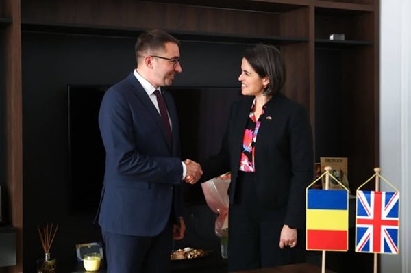 Discuții cu oficiali britanici pe tema proiectelor aflate în derulare la nivelul județului Timiș în domeniul serviciilor sociale și medicale
