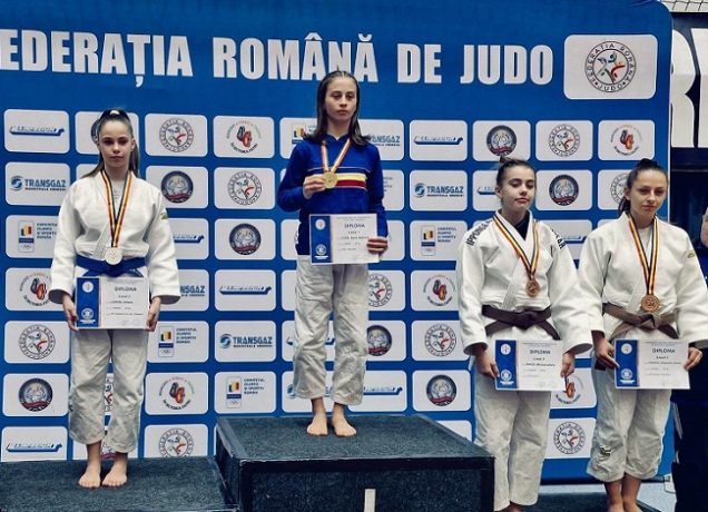 Timişoreanca Amalia Ludvig a obţinut două medalii la naționalele de judo