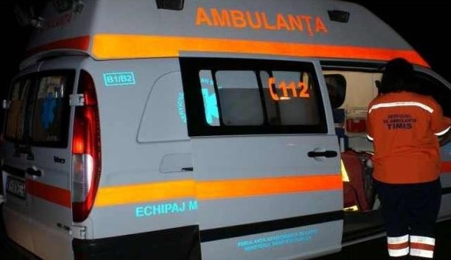 Un biciclist a ajuns în comă la spital, în Timişoara, după ce s-a lovit de un stâlp. Lipsesc pistele de biciclete acolo unde e nevoie