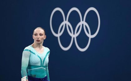 Gimnasta Ana Maria Bărbosu va primi medalia de bronz vineri, la București