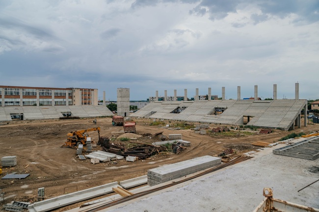 Avansează lucrările la stadionul de 10.101 locuri construit de Primăria Timișoara