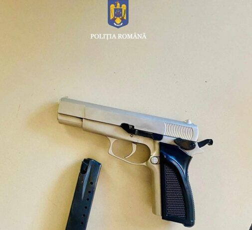 Un bărbat a fost reținut pentru nerespectarea regimului armelor și munițiilor