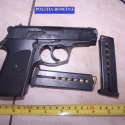 Armament deținut ilegal de un timişean 2 arma 2