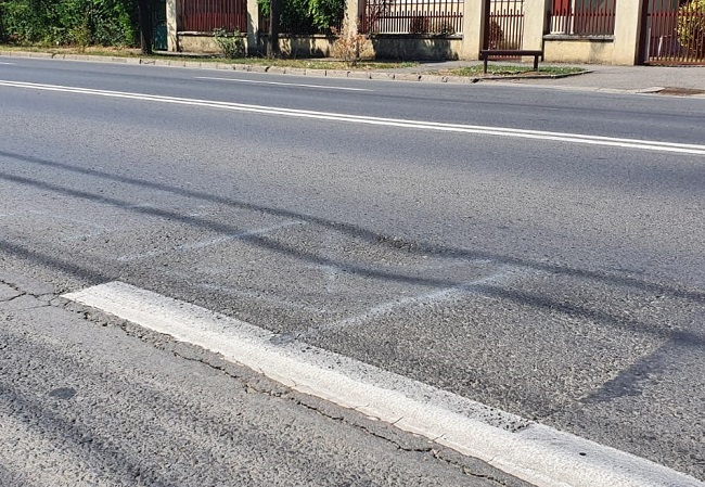 Dispariția unui indicator de limită de tonaj pune la încercare asfaltul de pe o stradă din Timișoara