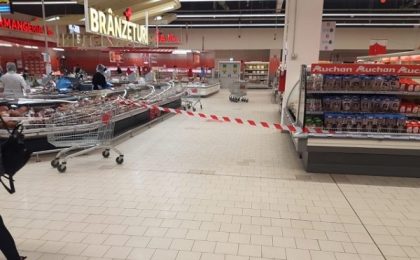 50 de magazine Auchan din țară au fost amendate de ANPC cu 750.000 lei. 14 magazine au fost închise temporar