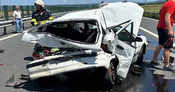 Trafic îngreunat pe autostrada A1, în zona localității Margina, din cauza unui accident în care au fost implicate un autotren și patru autoturisme