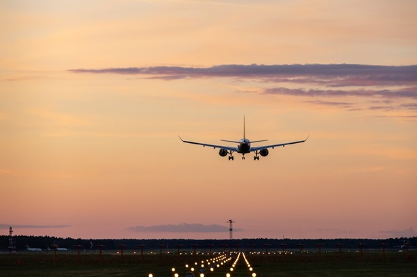 MAE, alertă maximă pentru Israel: români, nu călătoriți. Spațiul aerian a fost închis