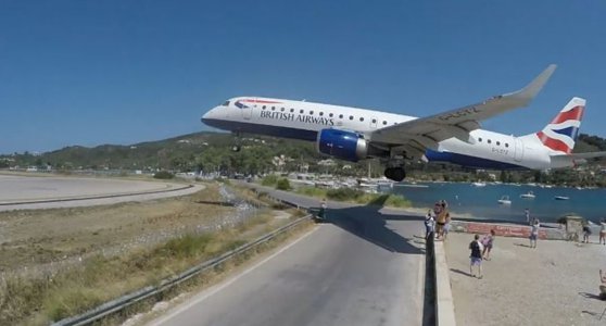 avion grecia