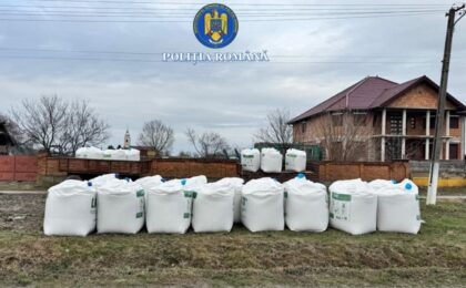 Dosar penal pentru depozitarea ilegală a 24 de tone de azot 4 Dosar penal pentru depozitarea ilegală a 24 de tone de azot