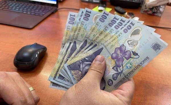 Viaţa românilor se scumpeşte de luni, 1 august | Intră în vigoare primele modificări din Codul Fiscal