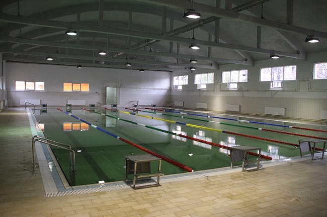 Se redeschide bazinul de înot din Dacia