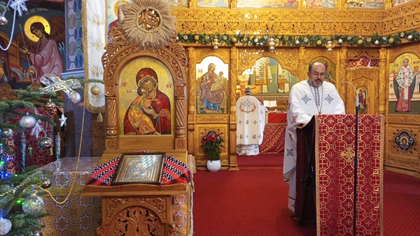 Hristos S-a născut! Adevărat S-a născut!