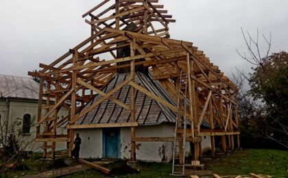 Poveştile fascinante ale bisericilor de lemn din România