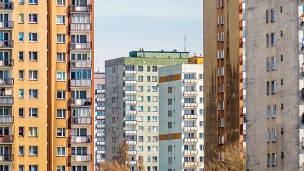 Prețurile apartamentelor în 2026–2027: Ce se întâmplă după creșterea impozitului cu 70-80%