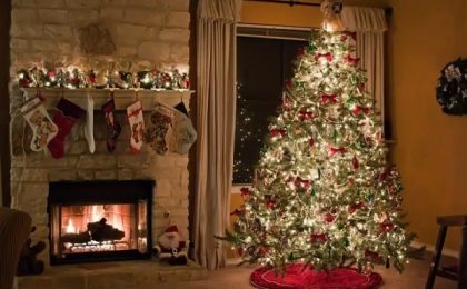 Istoria luminilor de Crăciun: Când a apărut prima instalație cu becuri și de ce primii brazi luminați erau în pericol să ia foc