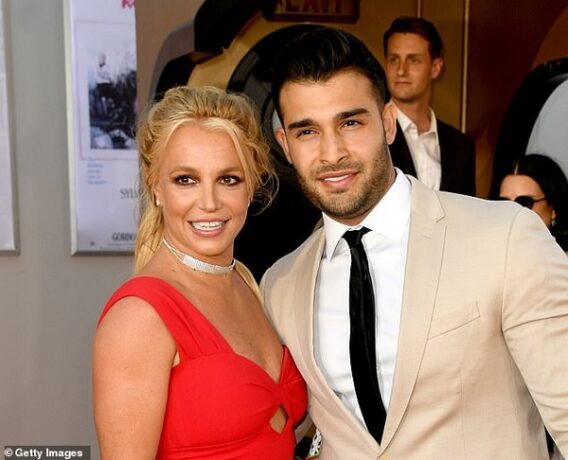 Britney Spears divorțează de Sam Asghari, la un an de la nuntă