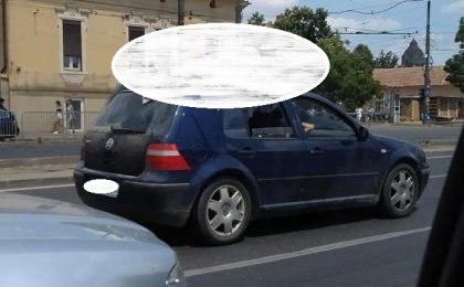 Întâmplare sinistră la Timişoara. Cu cadavrul pe maşină? UPDATE: IPJ Timiş spune că evenimentul nu se confirmă 12 cadavru 1 1