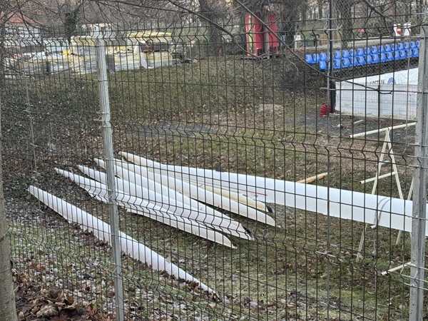 Mutare sportivă girată de USR pe ruta Brașov-Timișoara, cu salarii imense din bani publici