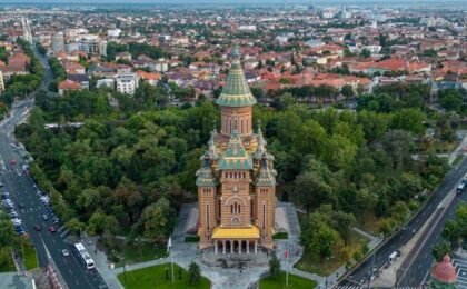 Catedrala Mitropolitană din Timișoara își prăznuiește întâiul hram