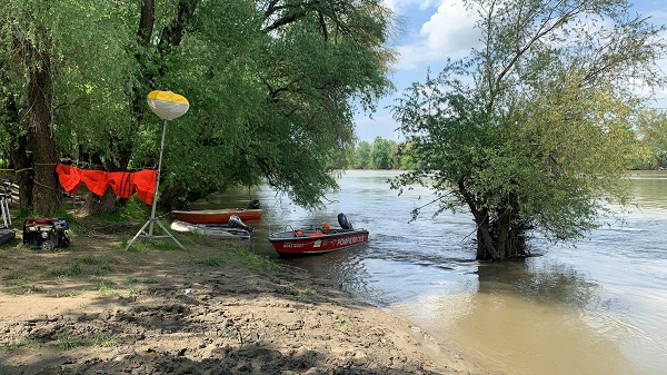 A fost găsit și identificat trupul fetiței de 7 ani care a dispărut, în 30 aprilie, când o barcă în care erau 11 persoane s-a scufundat în râul Mureș