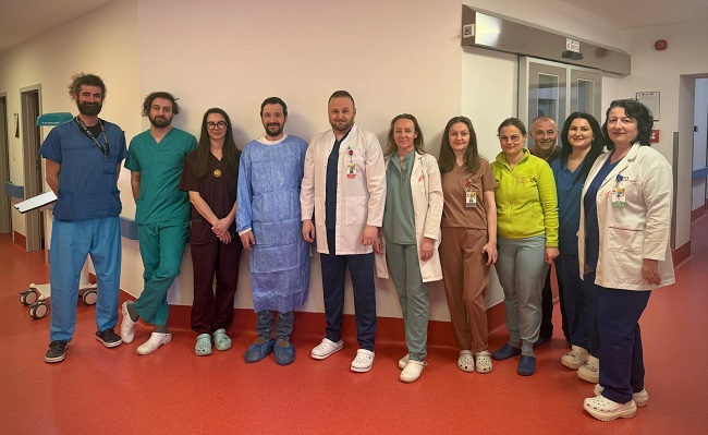 Pacient cu arsuri severe după electrocutare, tratat cu succes la Unitatea Funcțională pentru Arși din Timișoara