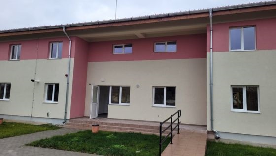 Consiliul Judeţean Timiş a finalizat lucrările la cele două case familiale și la centrul de zi de la Găvojdia