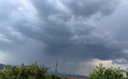 Val de căldură peste România, urmat de furtuni violente!