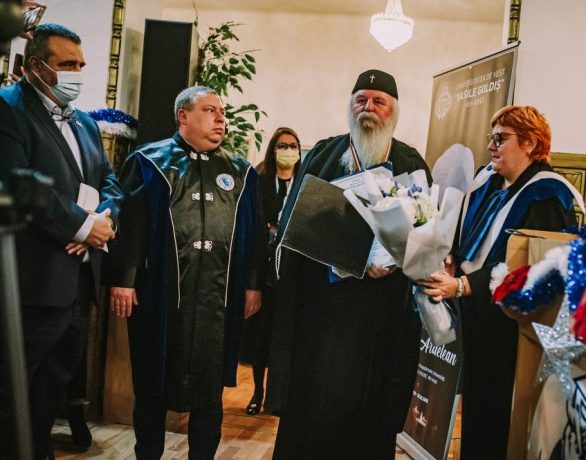 Înaltpreasfinţitul Ioan, Mitropolitul Banatului, a primit titlul de Doctor Honoris Causa Universității “Vasile Goldiș” din Arad