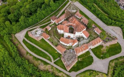 Braşov: Se redeschide Cetățuia de pe Dealul Straja, după ce ani de zile a fost închisă