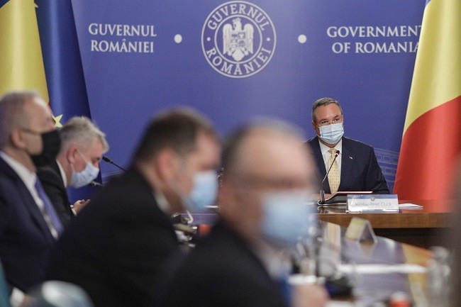 Miniştrii din Guvernul Ciucă au fost chemaţi la raport în şedinţa coaliţiei. Florin Cîţu vrea să facă remanieri
