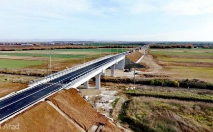Noul pod care leagă Banatul şi Crişana a fost finalizat înainte de termen