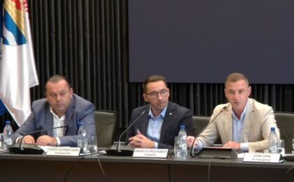 VIDEO! CJ Timiș a găsit soluții pentru oprirea dezastrului ecologic de la deponeul din Ghizela, iar monitorizarea poluării continuă