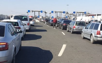 46.000 de tone de dioxid de carbon pe an emis de vehicule în timpul așteptării la controlul de frontieră – Raport KPMG despre impactul de mediu al rămânerii României și Bulgariei în afara Schengen