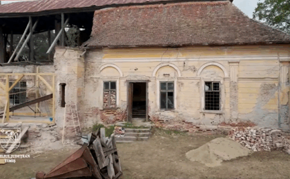 Conacul Petala de la Clopodia intră în atenția CJ Timiș pentru restaurare și includerea în circuitul turistic