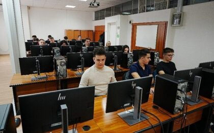 Elevi din patru județe, premiați la un concurs organizat de Facultatea de Mecanică din Timișoara