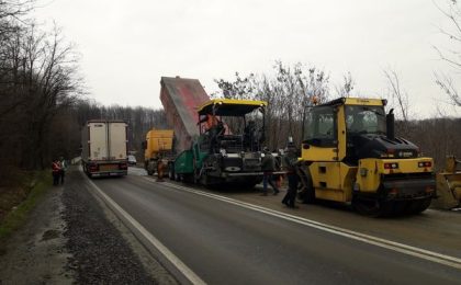 Nervi întinși la maxim pe porțiunea lipsă din autostrada A 1 între Coșava și Coșevița. Lucrări care parcă nu se mai termină
