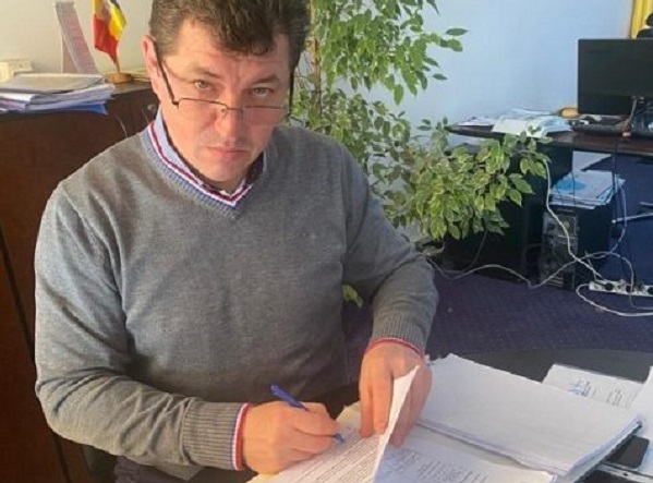 Cosmin Tabără: ”Am semnat contractul privind realizarea expertizei tehnice pentru arena de rugby din Timișoara”