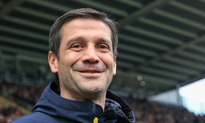 Cristi Chivu a fost desemnat antrenorul lunii decembrie în Serie A