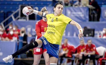 Cristina Neagu și-a încheiat oficial cariera legendară în handbal