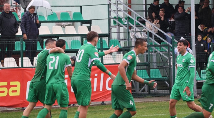 Probleme de lot la CSC Dumbrăvița, înaintea meciului cu FC Bacău 1 Probleme de lot la CSC Dumbrăvița, înaintea meciului cu FC Bacău
