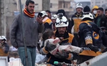 Medici sirieni din Alep: „Războiul și natura sunt împotriva noastră. Mă gândesc la un tată care și-a pierdut toți cei trei copii și la colegul meu care și-a pierdut familia” / ”Ne luptam deja cu o epidemie gravă de rujeolă și tocmai am trecut de vârful holerei”