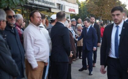 Președintele Dan, la Timișoara: “Relația de putere dintre marile orașe europene și statele europene este o relație dezechilibrată” 24 Președintele Dan, la Timișoara: “Relația de putere dintre marile orașe europene și statele europene este o relație dezechilibrată”