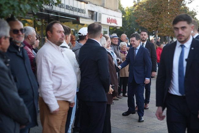 Președintele Dan, la Timișoara: “Relația de putere dintre marile orașe europene și statele europene este o relație dezechilibrată” 1 Președintele Dan, la Timișoara: “Relația de putere dintre marile orașe europene și statele europene este o relație dezechilibrată”