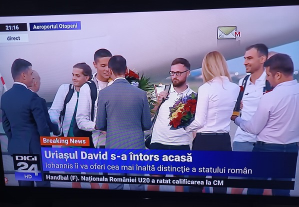 David Popovici a ajuns în România